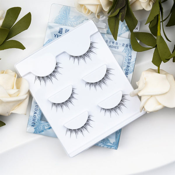 Lortu Anime itxura perfektua Clear Band Manga Lashes-ekin